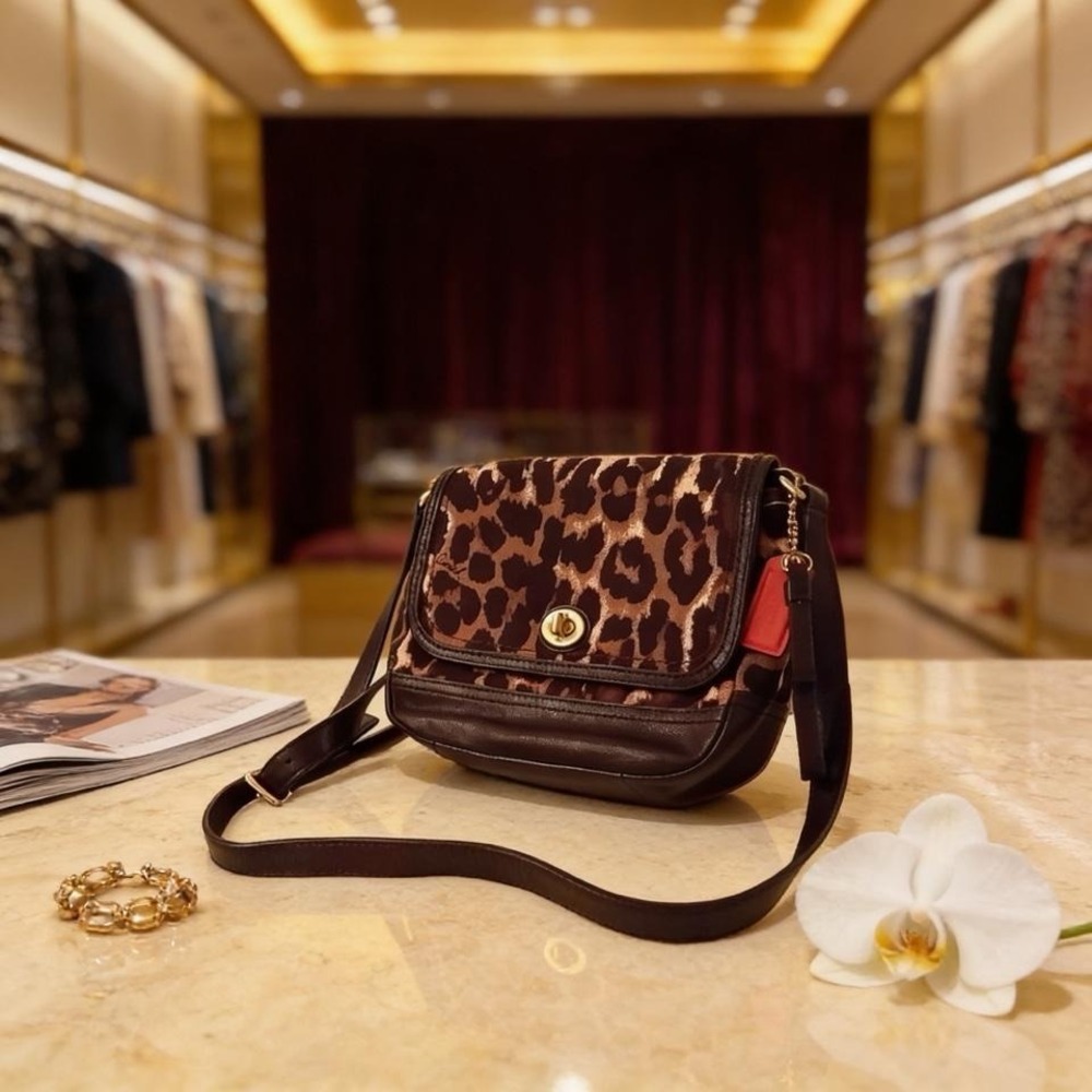 Coach Leopard Print Canvas Leather Trim Turnlock Crossbody Bag Brown Gold